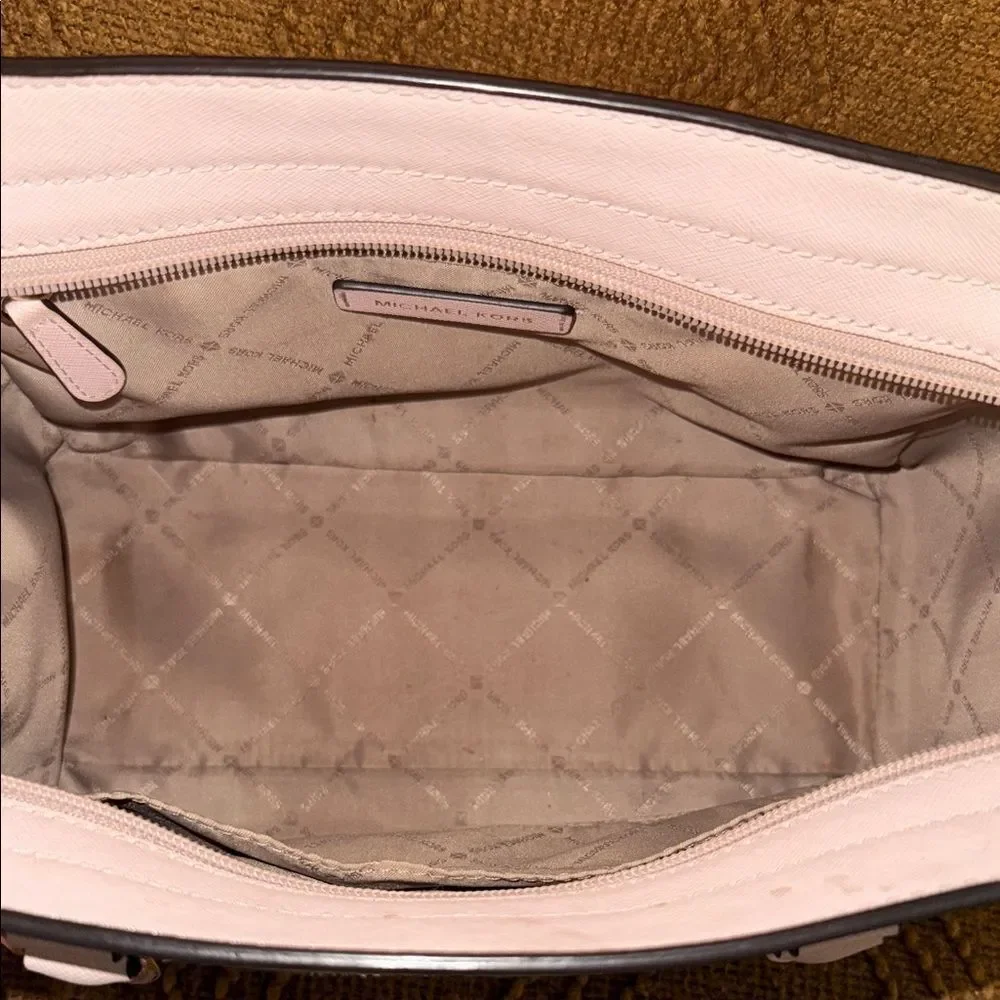 Michael Kors elegant blush